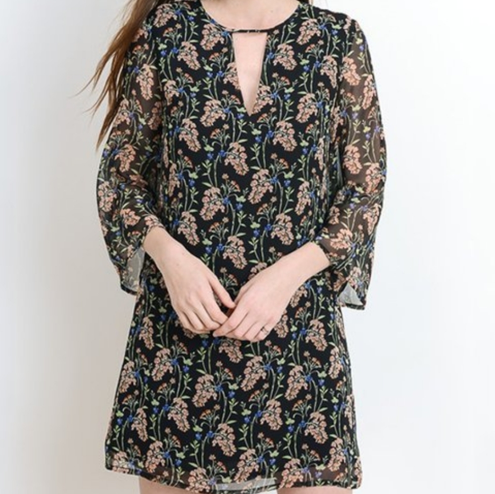 Hommage black floral keyhole flowy tunic dress sz M